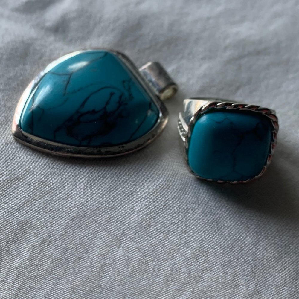 Blue marble necklace + ring